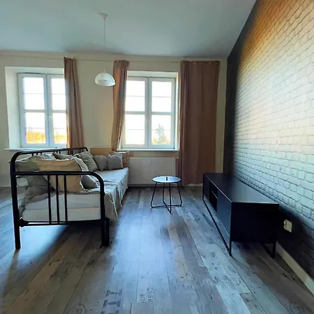 Bege Studio * Στσέτσιν